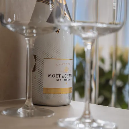 Nana White Lux Apartment Gdansk